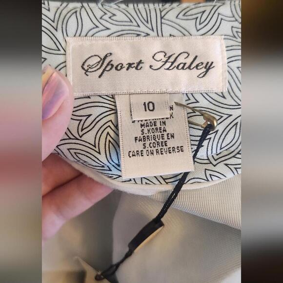 Elegant Gray Patterned Skort - Picture 5 of 5